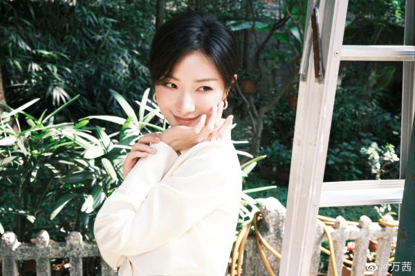 许愿方然夏可儿章节目录 《重生顶流女团：反霸凌顺便泡总裁》全文阅读