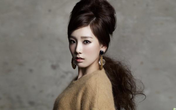 热文《肖扬阿美》末世当老板：员工全是S级丧尸小说全文无弹窗阅读